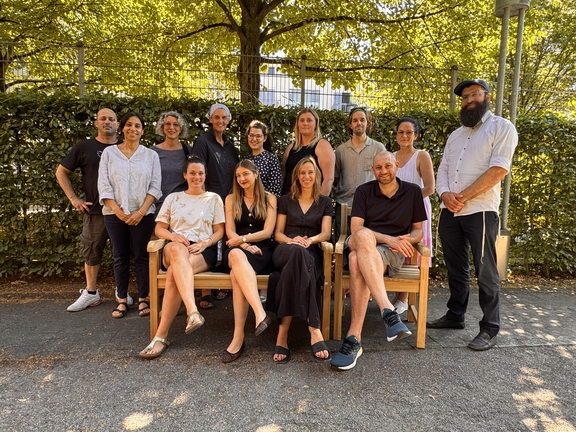Das Foto zeigt das Team der Lauder-Morijah-Schule. | © © Eisermann Team der Lauder-Morijah-Schule | © © Eisermann